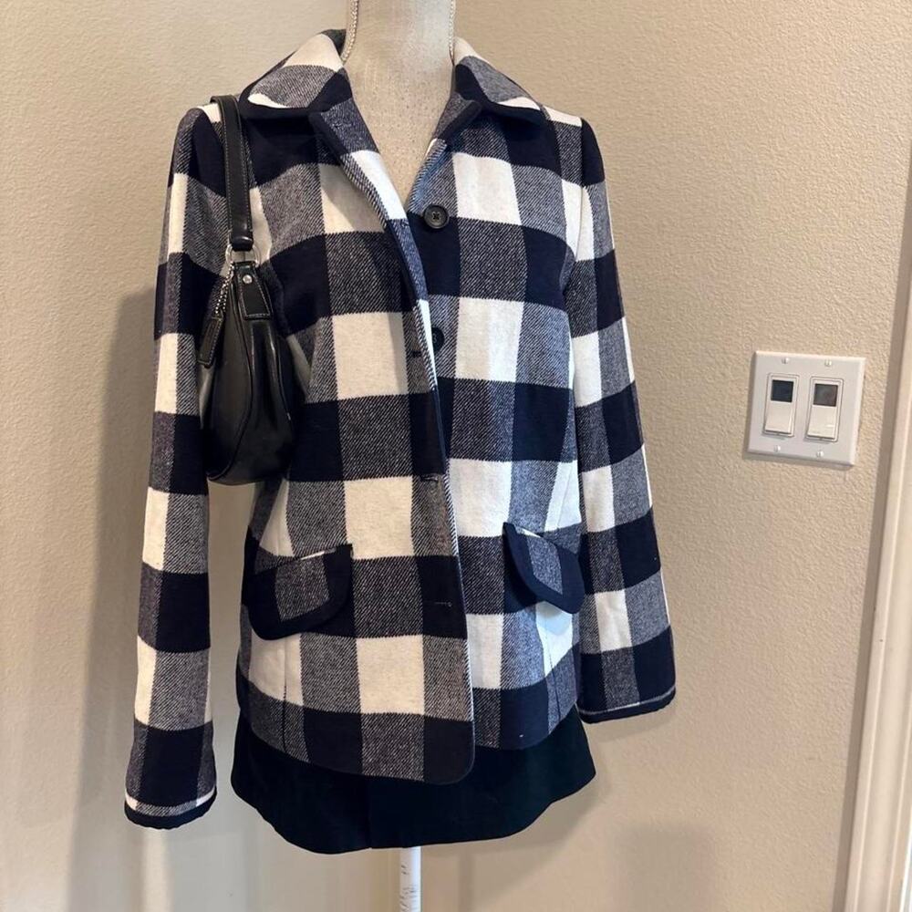 Talbots navy and white blazer. Size medium